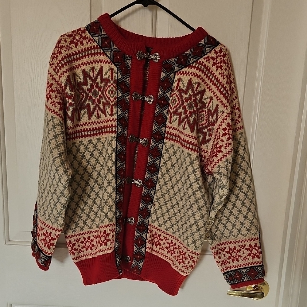 Dale of Norway Red and Cream Nordic Cardigan With Silver Claps.